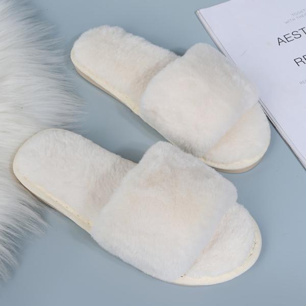 SunWaqi Ladies Plush Flat Slippers. White