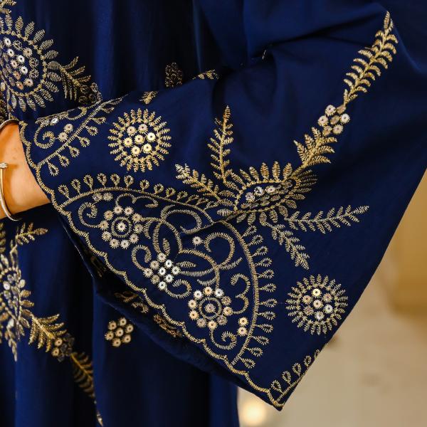 SunWaqi Abaya Embroidered Robe Evening Dress. Blue